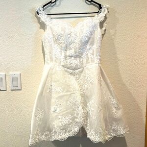 Off shoulder mini lace wedding party dress- NEVER WORN